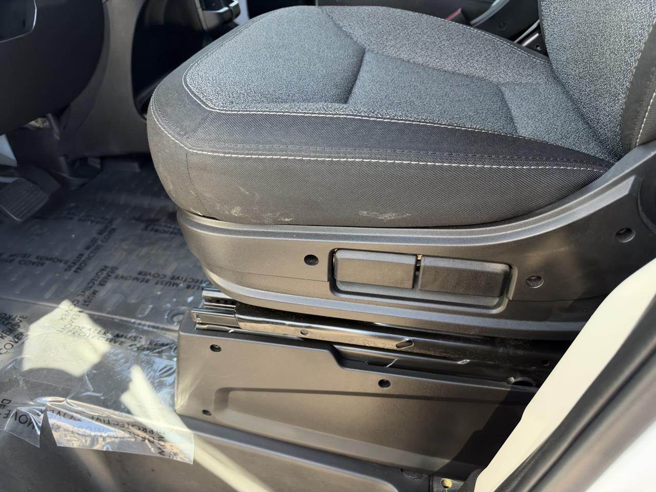 Ram Cargo Van photo 12