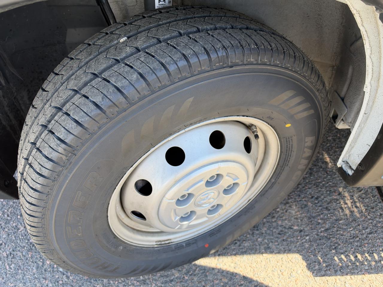 Ram Cargo Van photo 38