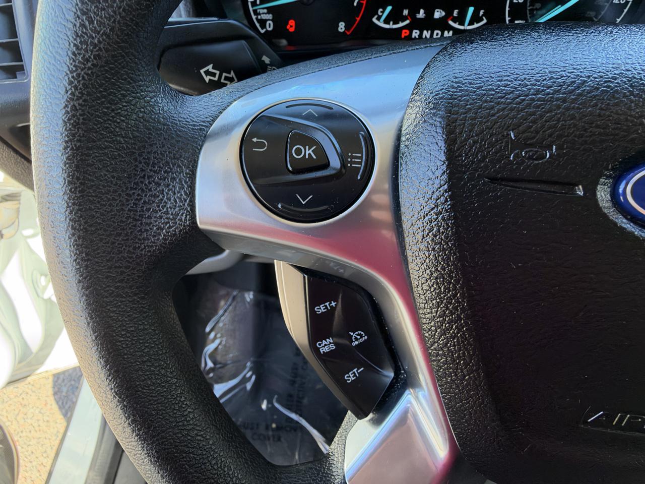 Ford Transit Connect photo 17