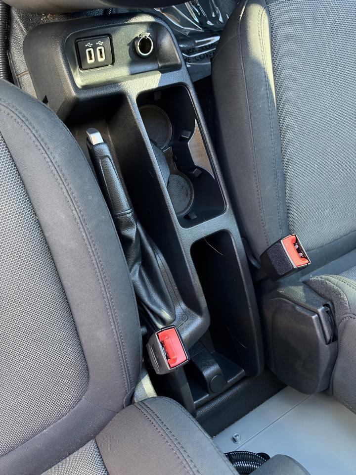 Ford Transit Connect photo 24