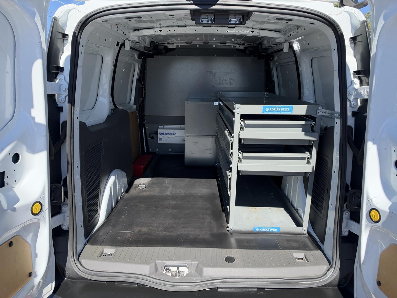 Ford Transit Connect photo 27