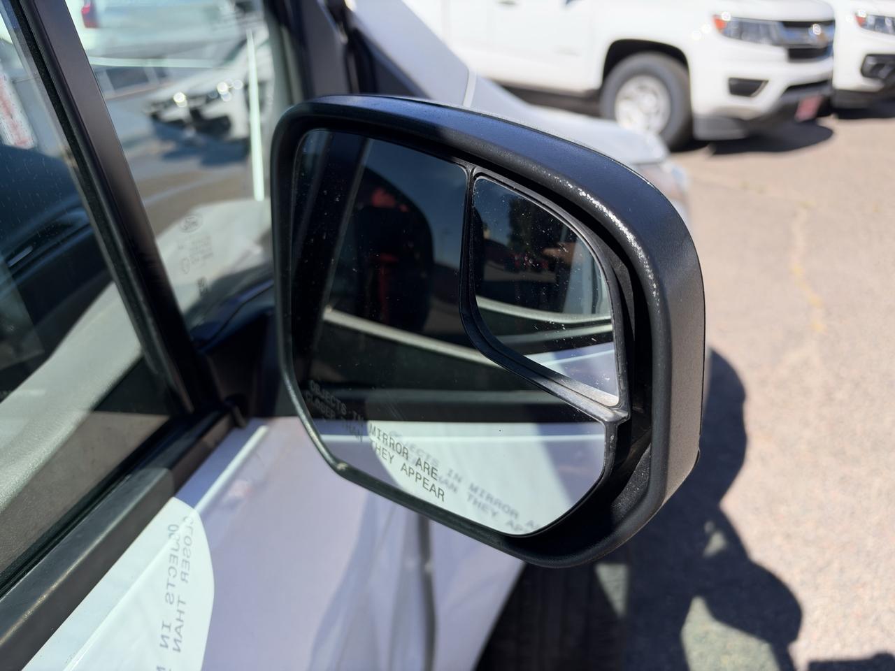 Ford Transit Connect photo 31