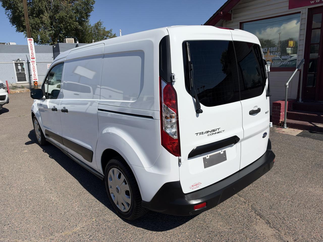 Ford Transit Connect photo 7