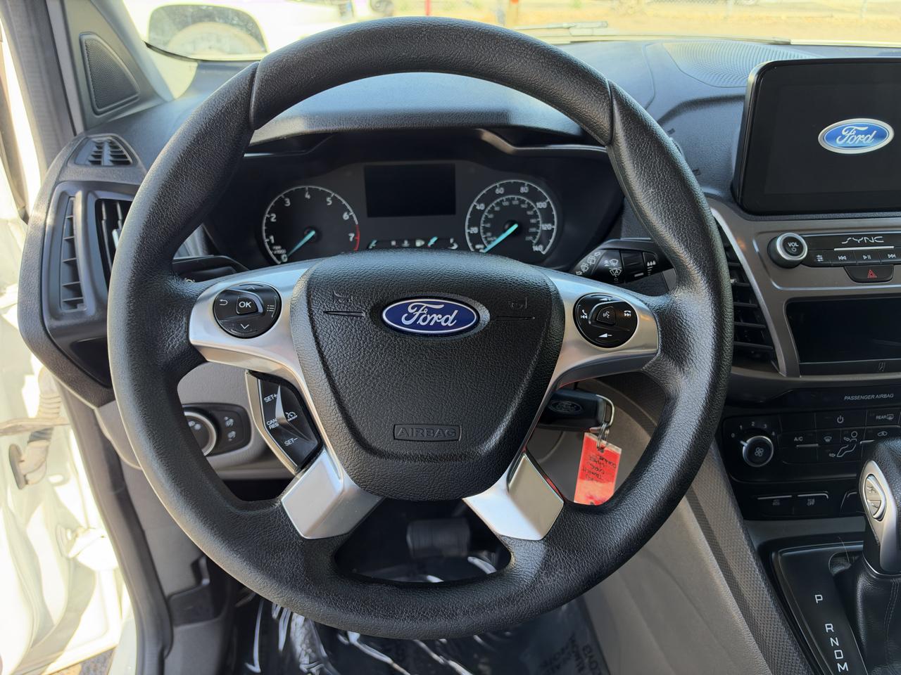 Ford Transit Connect photo 15