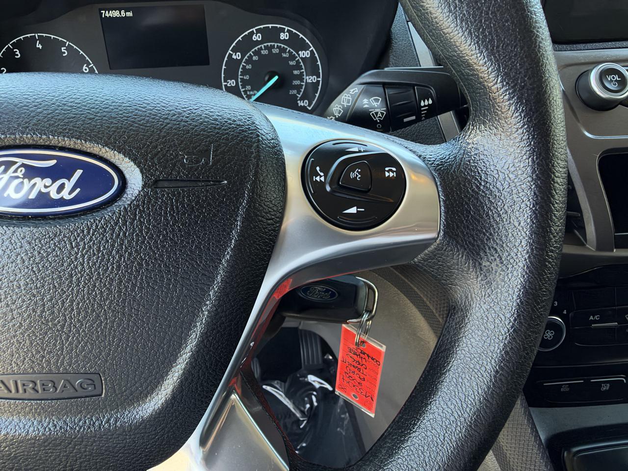 Ford Transit Connect photo 18
