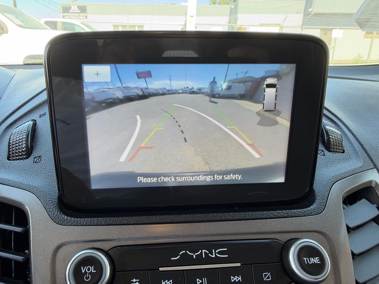 Ford Transit Connect photo 23