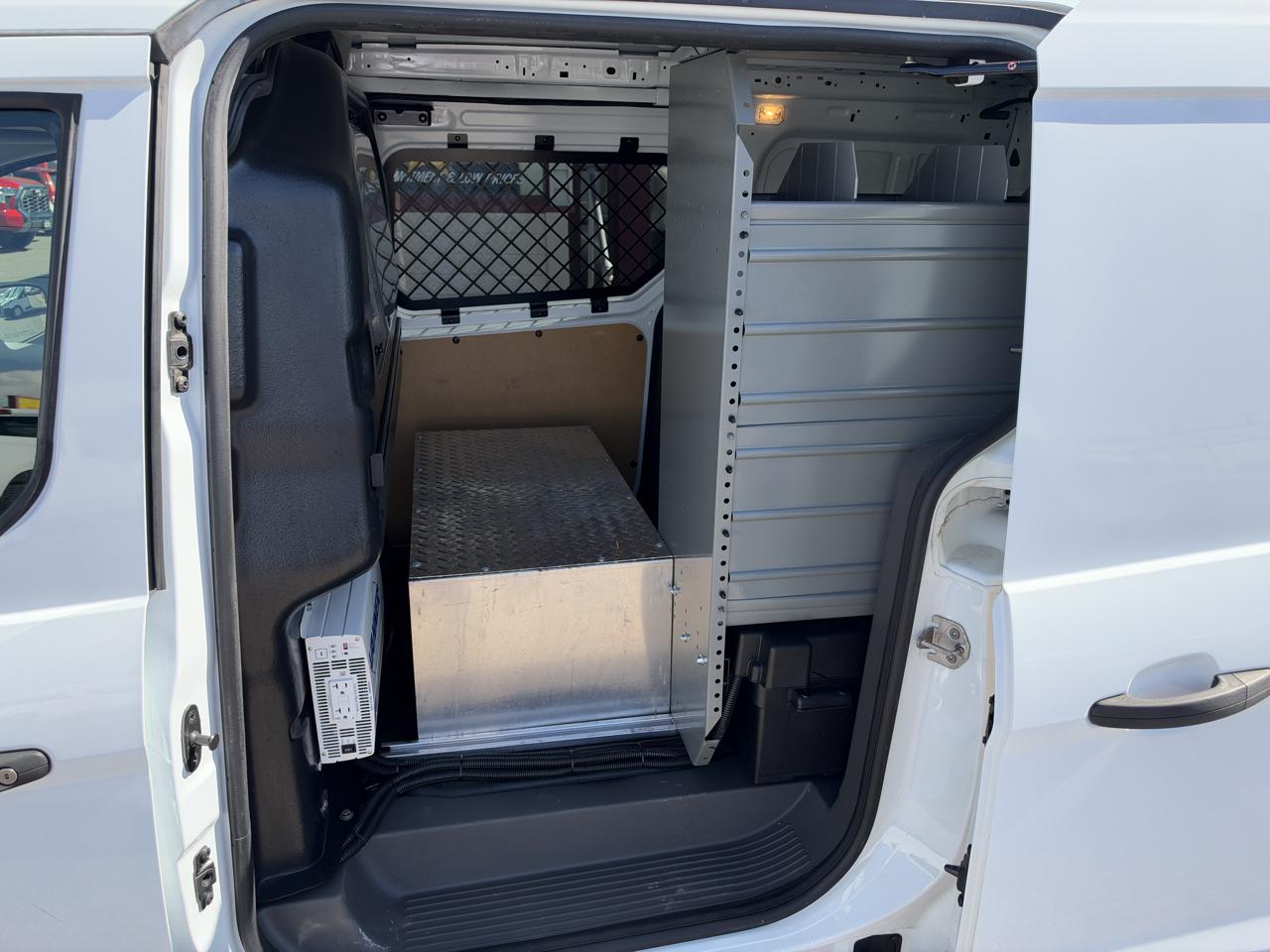 Ford Transit Connect photo 28