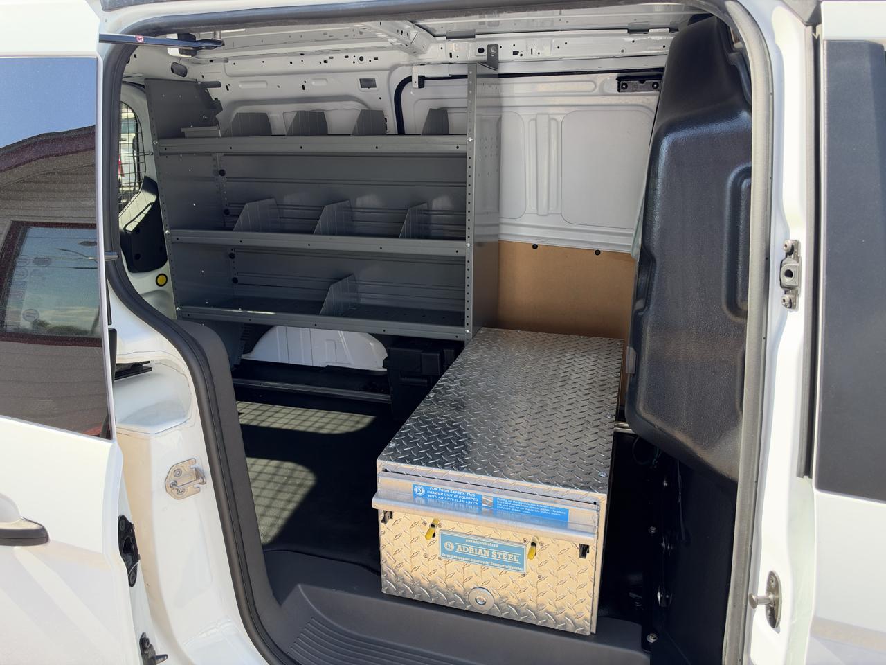 Ford Transit Connect photo 30