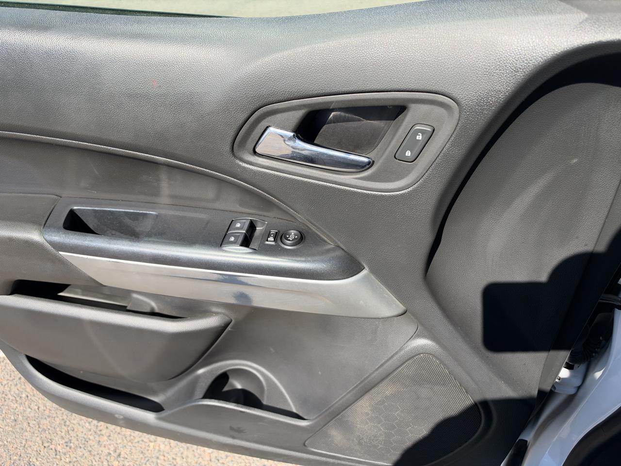 Chevrolet Colorado photo 14