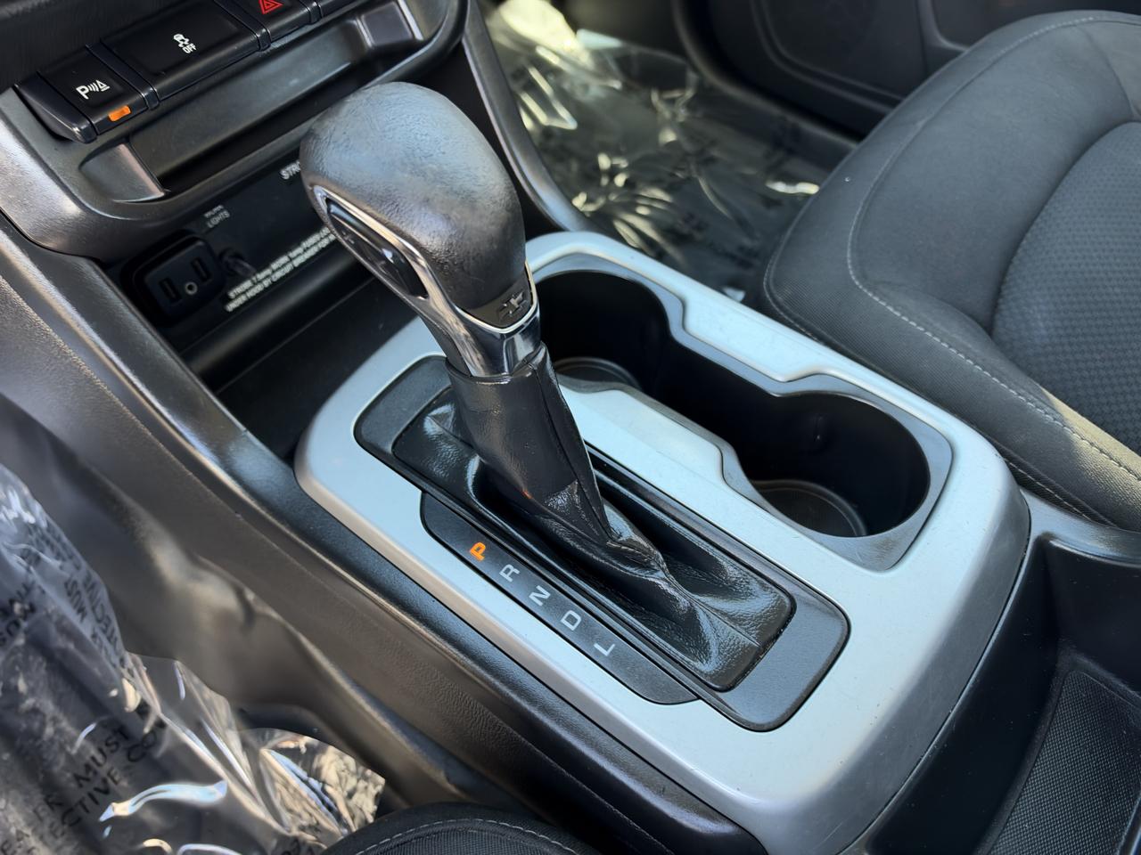 Chevrolet Colorado photo 26