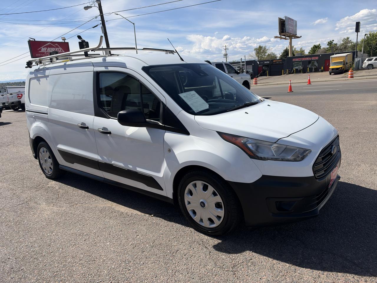 Ford Transit Connect photo 2