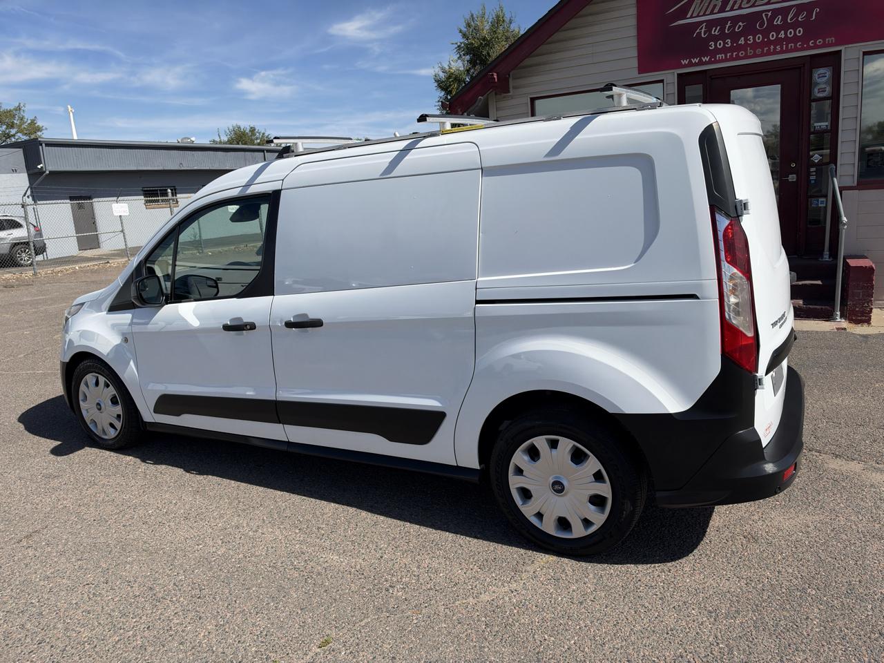 Ford Transit Connect photo 6