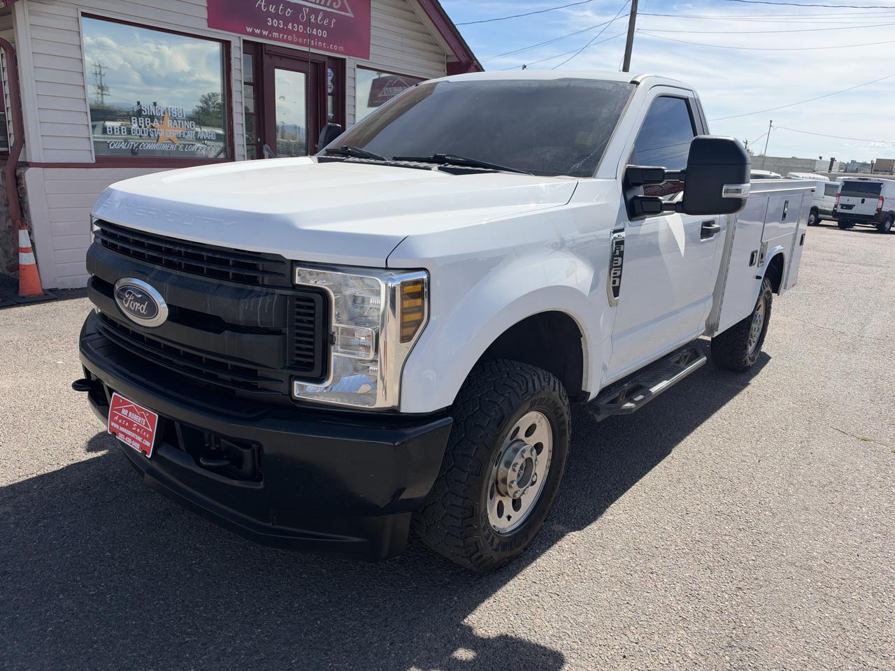 Ford F-350 photo 4