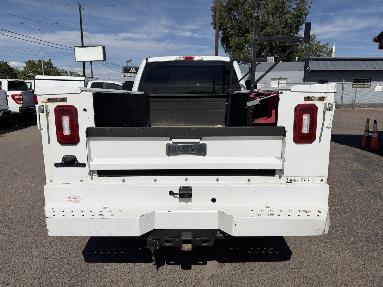 Ford F-350 photo 8