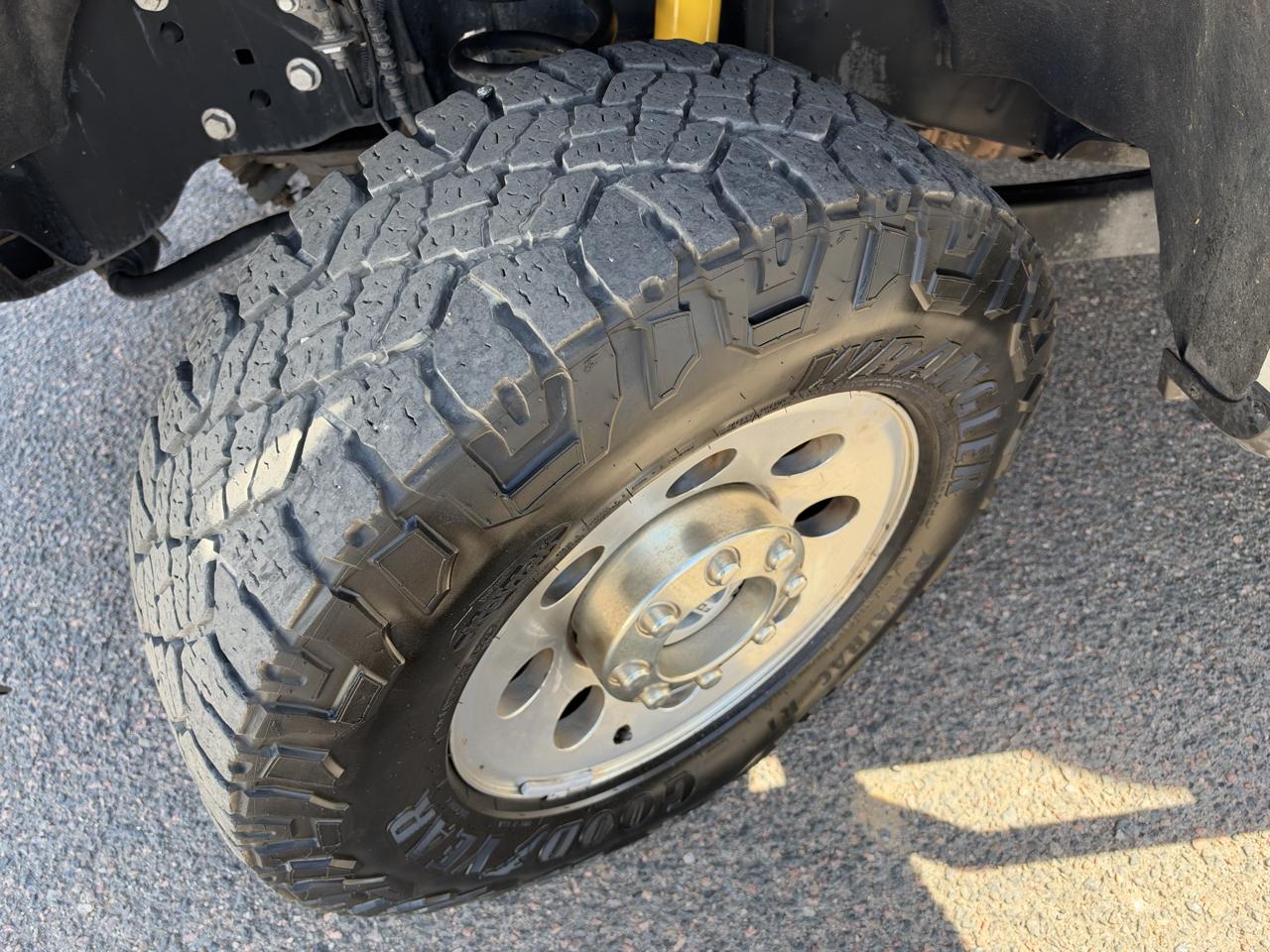 Ford F-350 photo 38