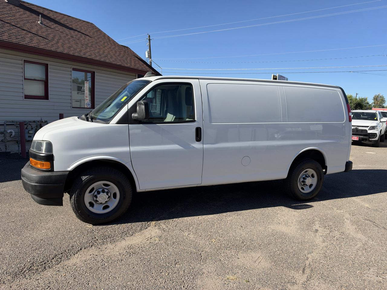 Chevrolet Express Cargo Van RWD 2500 135" 2019