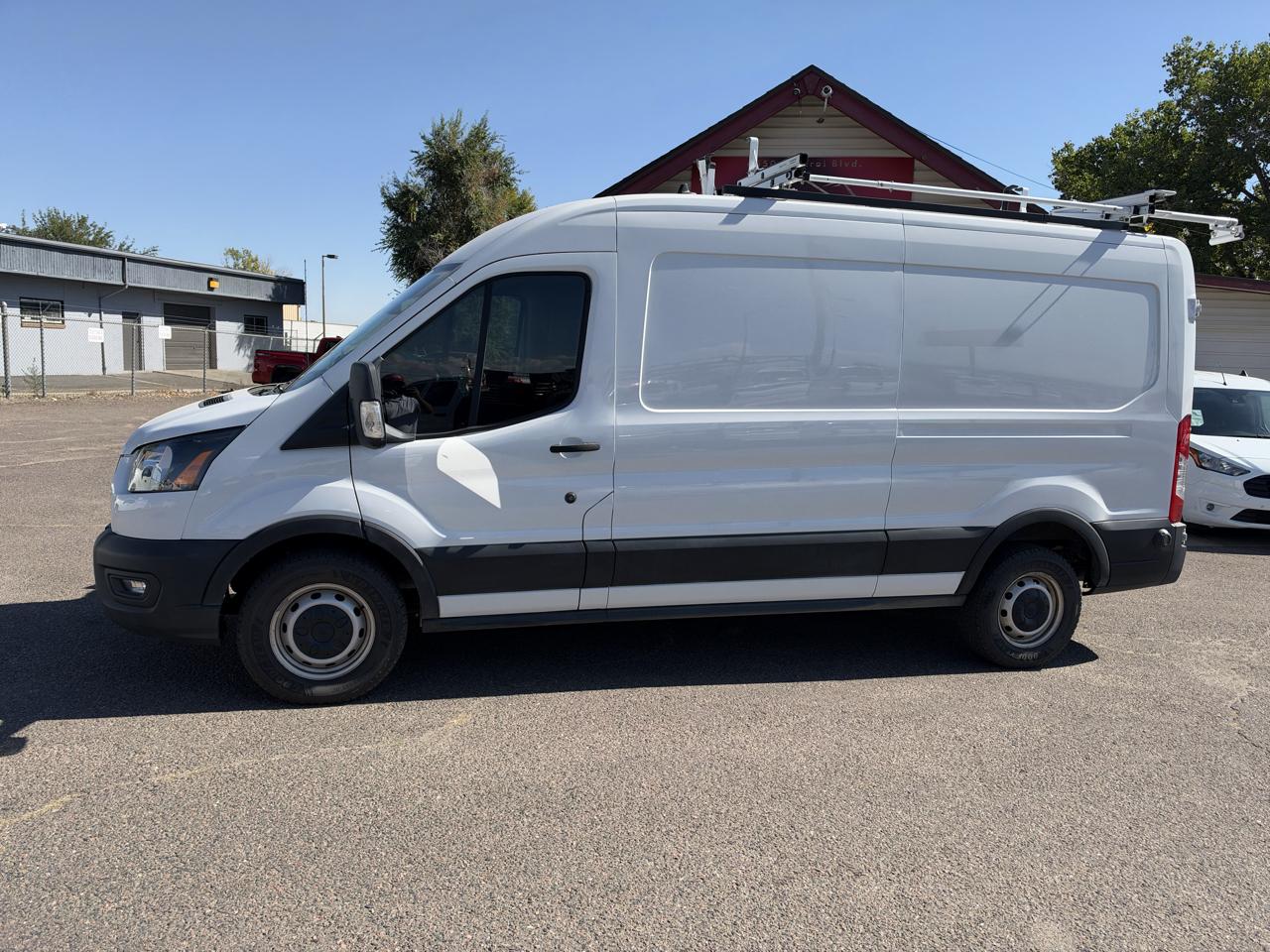 Ford Transit Cargo Van T-250 148" Med Rf 9070 GVWR RWD 2020