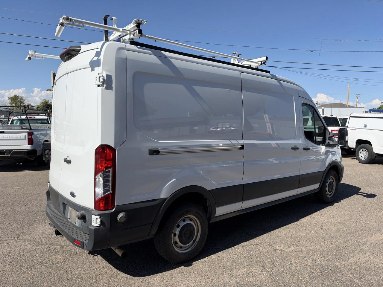 Ford Transit Cargo Van T-250 148" Med Rf 9070 GVWR RWD 2020