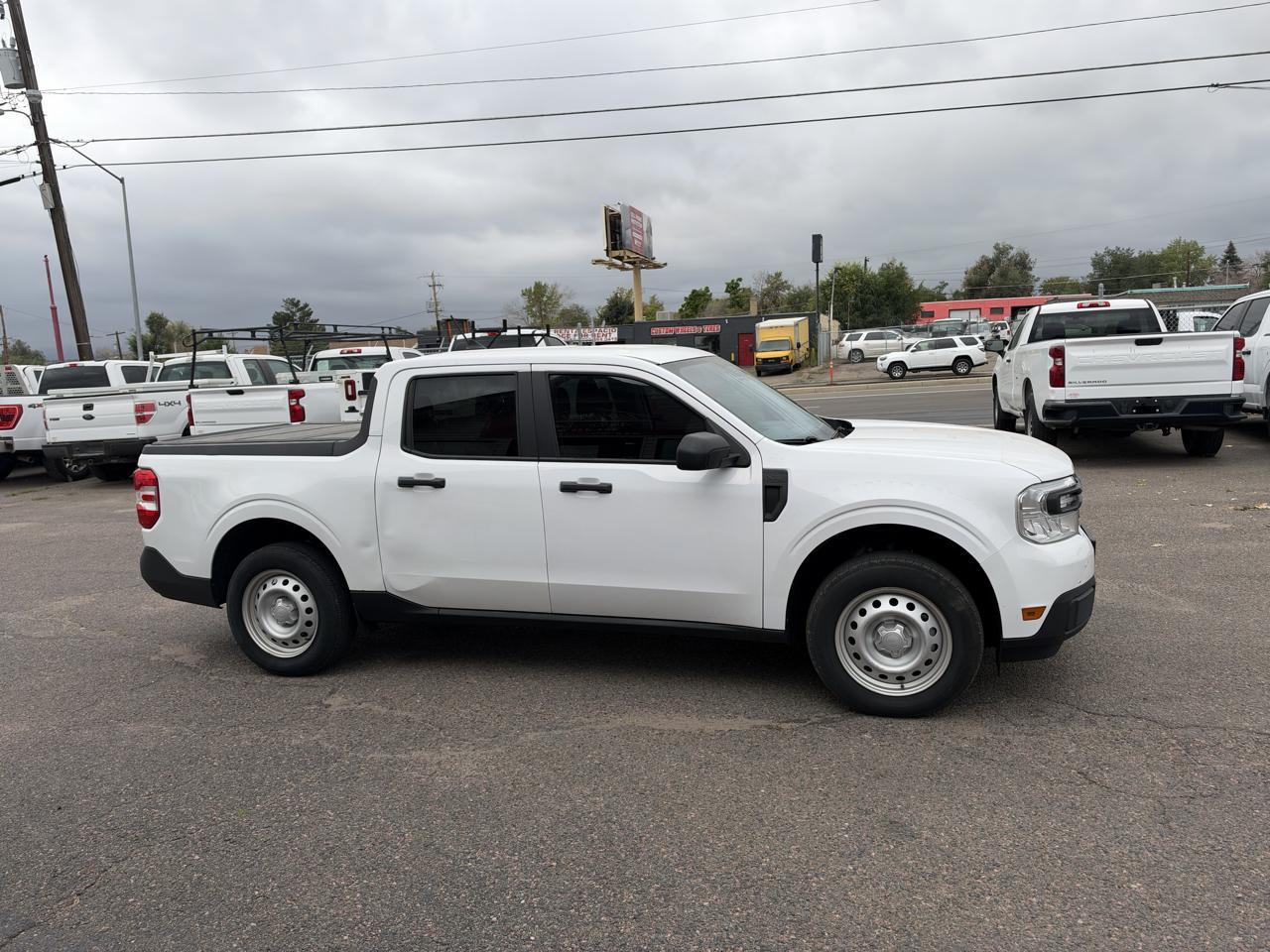 2022 Ford Maverick XL AWD SuperCrew