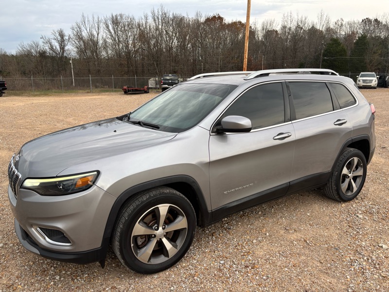 2020 Jeep Cherokee Limited FWD