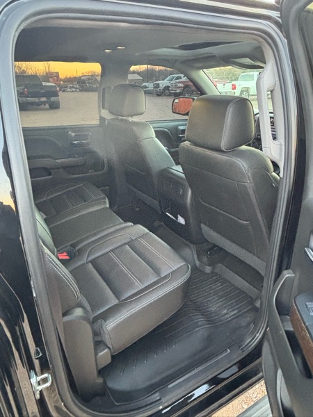 GMC Sierra 1500 Denali Crew Cab Short Box 4WD 2017