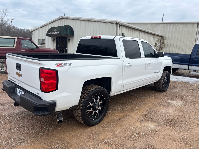 Chevrolet Silverado 1500 4WD Crew Cab 143.5" LT 2017