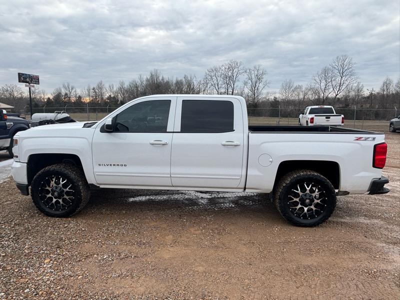 Chevrolet Silverado 1500 4WD Crew Cab 143.5" LT 2017