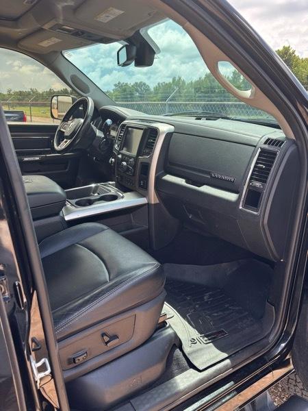 RAM 2500 Laramie Mega Cab 4WD 2017