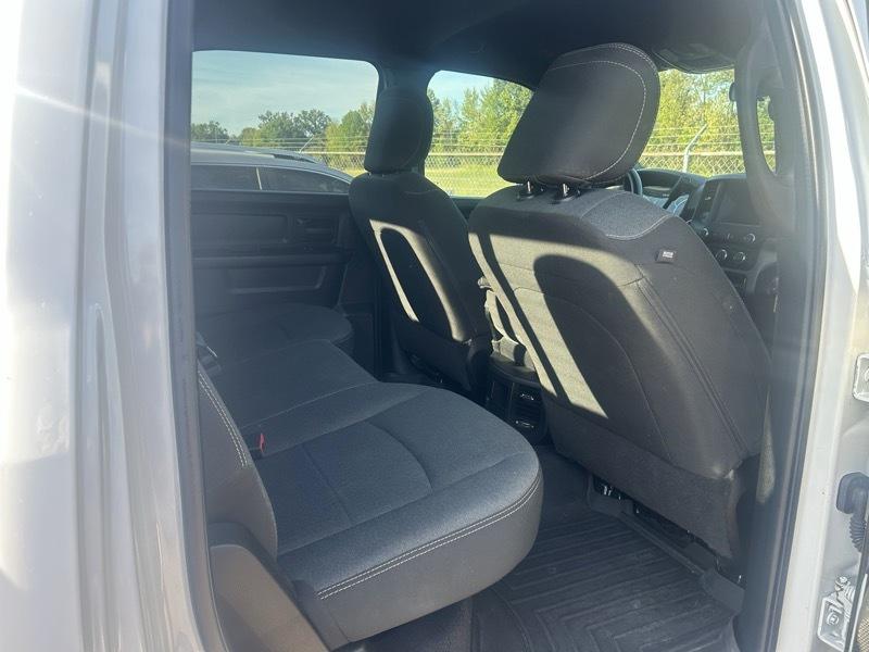 RAM 2500 Tradesman Crew Cab SWB 4WD 2022