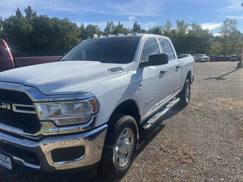 RAM 2500 Tradesman Crew Cab SWB 4WD 2022