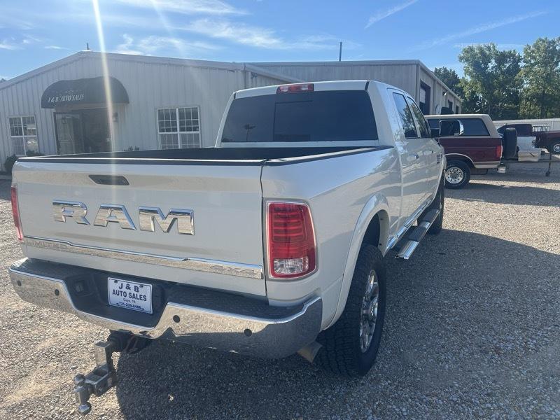 RAM 3500 4WD Mega Cab 160.5" Laramie Limited 2017