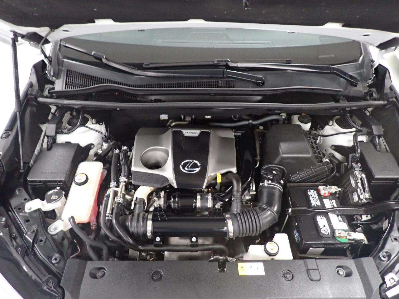 Lexus NX 200t  2017