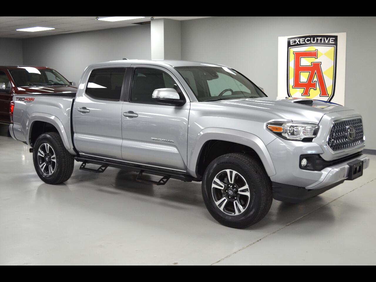 Toyota Tacoma SR5 Double Cab Long Bed V6 6AT 4WD 2019