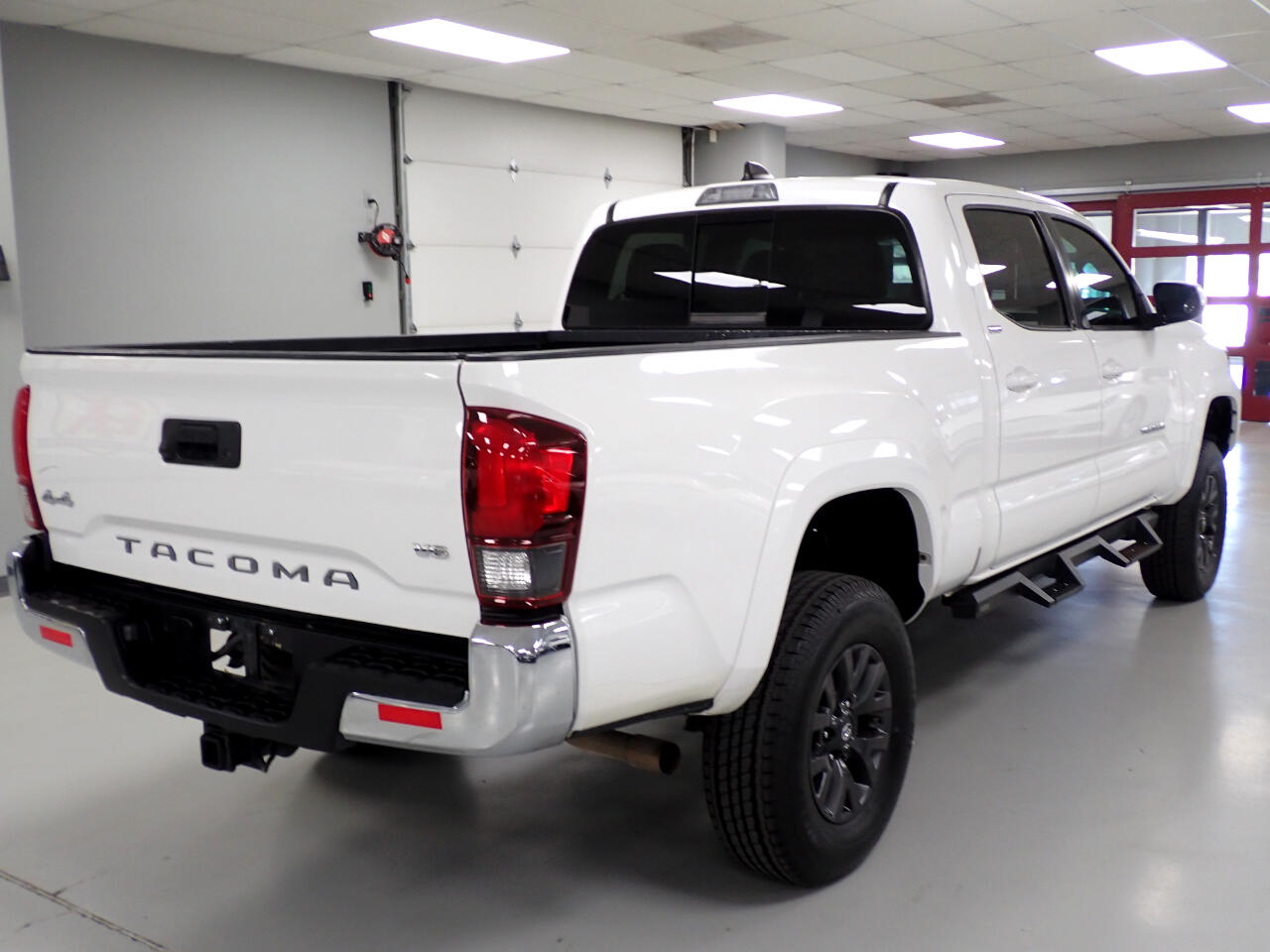 2021 Toyota Tacoma SR5 Double Cab Long Bed V6 4x4 photo 2