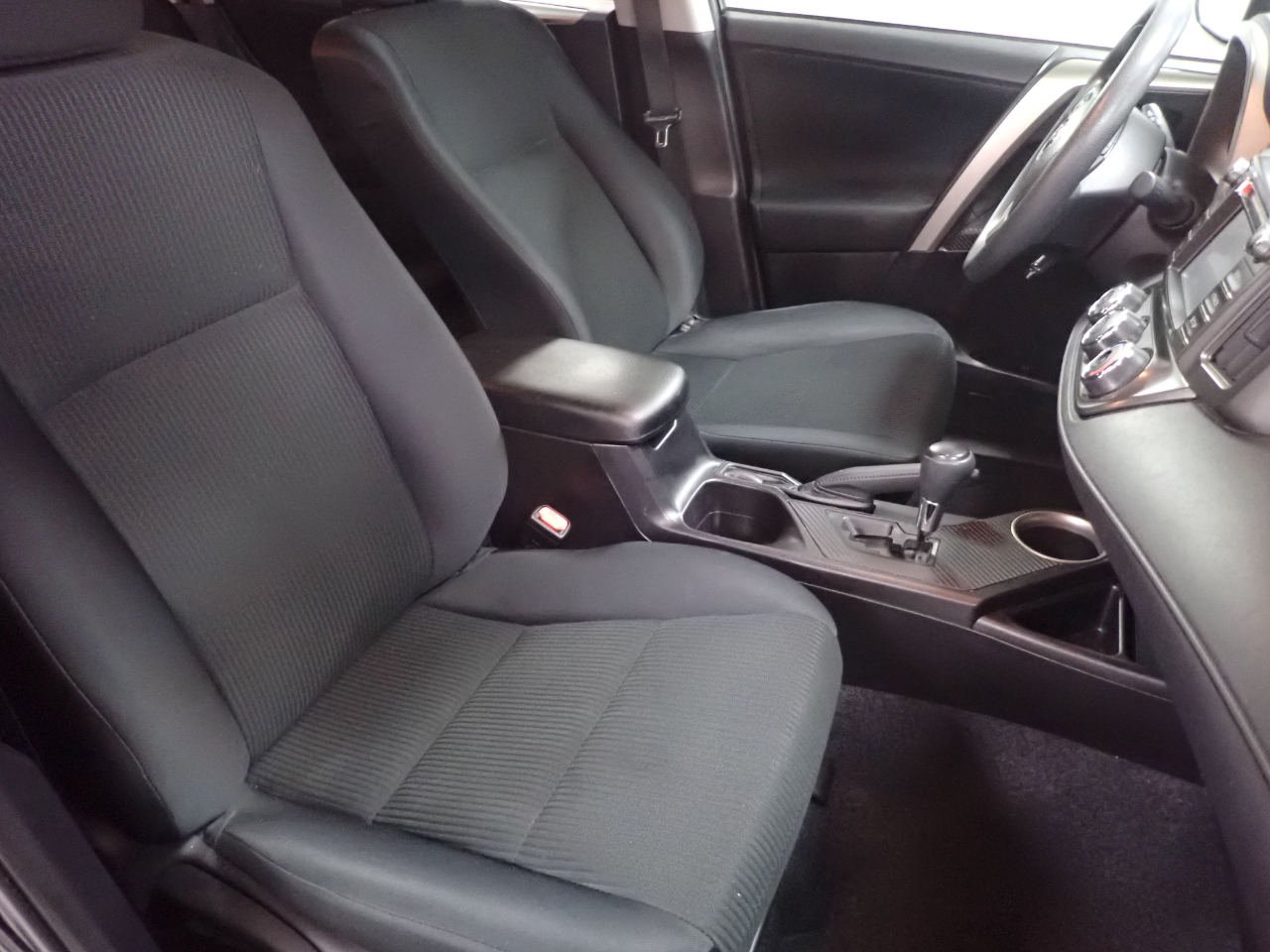 Toyota RAV4 LE AWD 2014 Toyota RAV4 LE AWD 2014