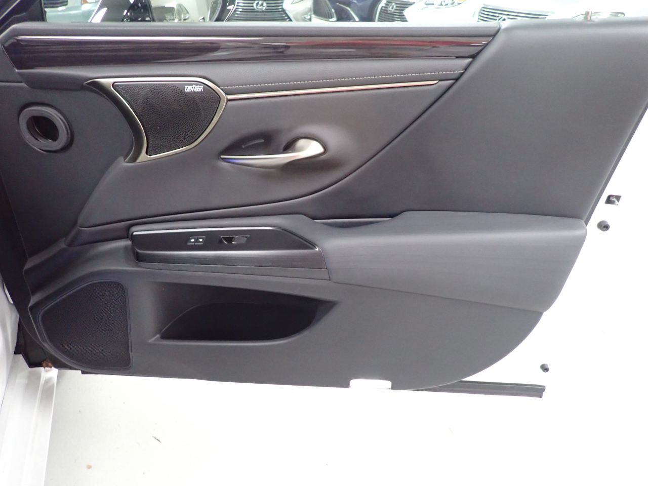 Lexus ES 300h Luxury 2021 Lexus ES 300h Luxury 2021