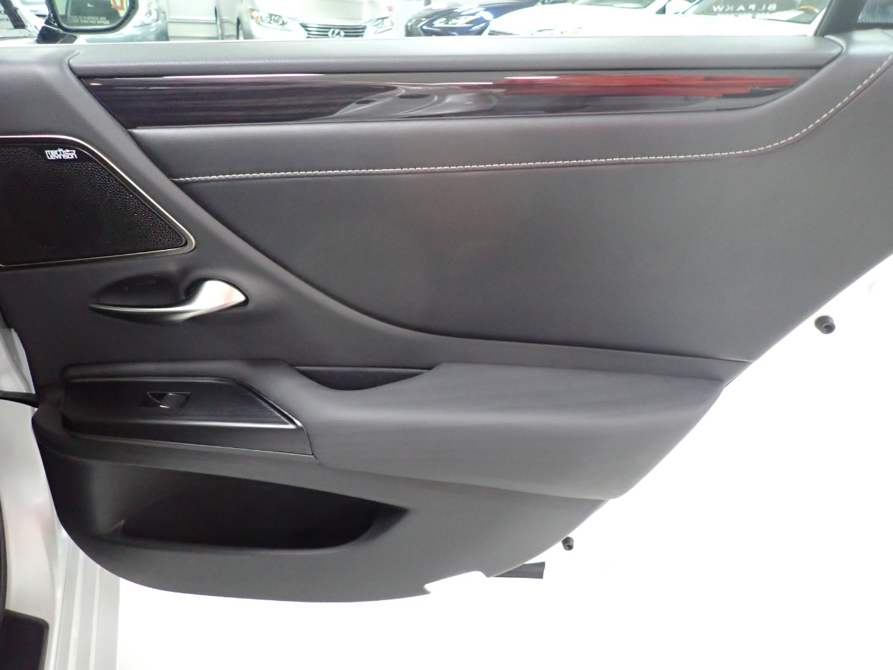 Lexus ES 300h Luxury 2021 Lexus ES 300h Luxury 2021