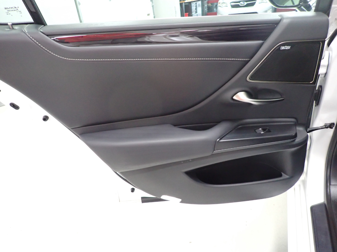 Lexus ES 300h Luxury 2021 Lexus ES 300h Luxury 2021