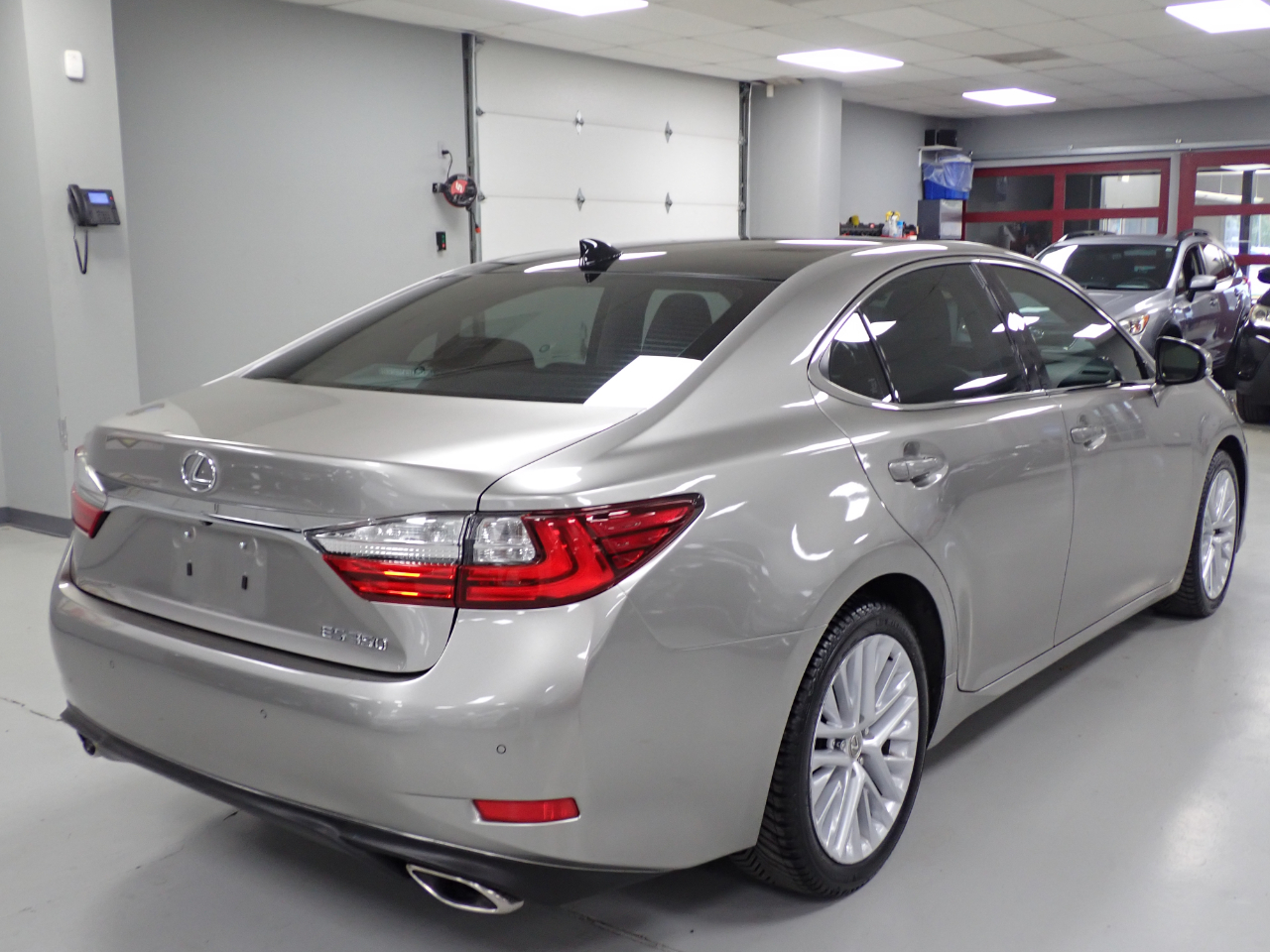 Lexus ES 350 Ultra Luxury 2016 Lexus ES 350 Ultra Luxury 2016