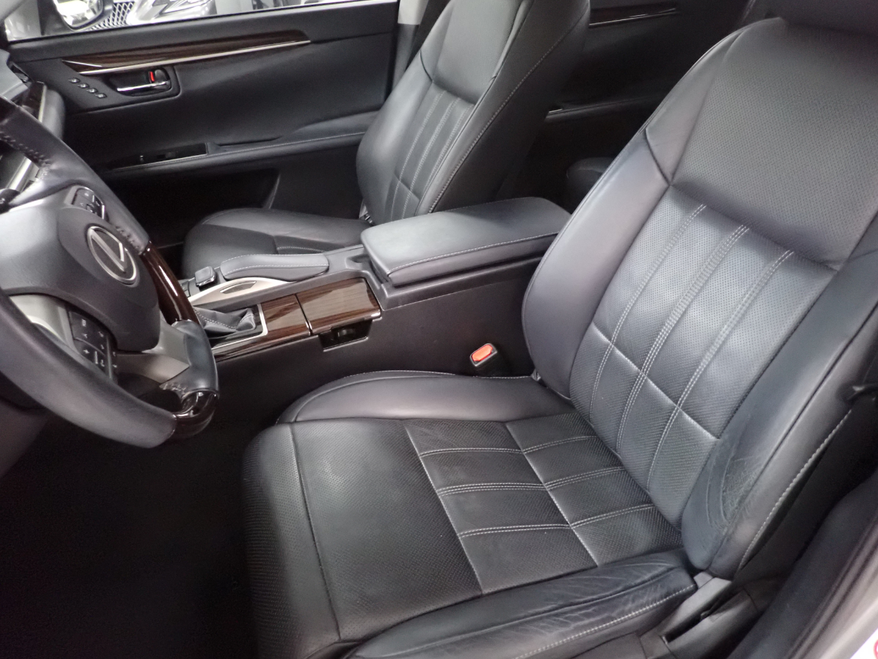 Lexus ES 350 Ultra Luxury 2016 Lexus ES 350 Ultra Luxury 2016