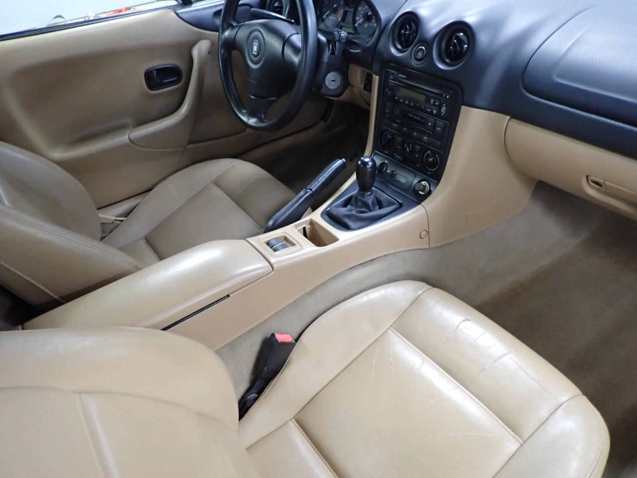 Mazda MX-5 Miata Base 1999 Mazda MX-5 Miata Base 1999