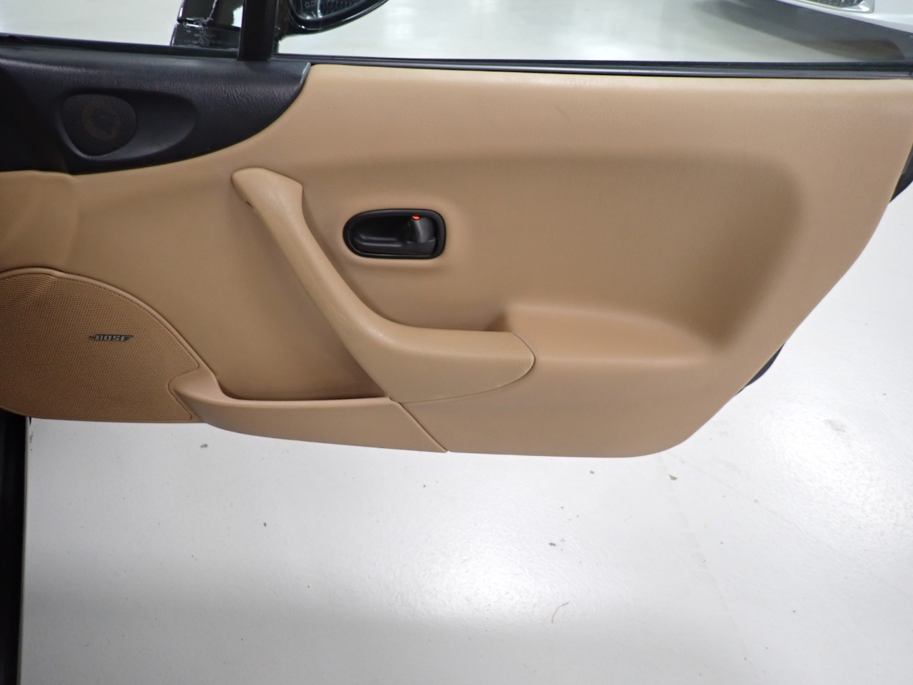 Mazda MX-5 Miata Base 1999 Mazda MX-5 Miata Base 1999