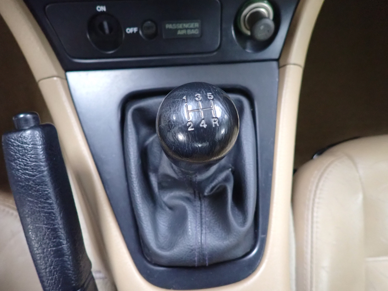 Mazda MX-5 Miata Base 1999 Mazda MX-5 Miata Base 1999