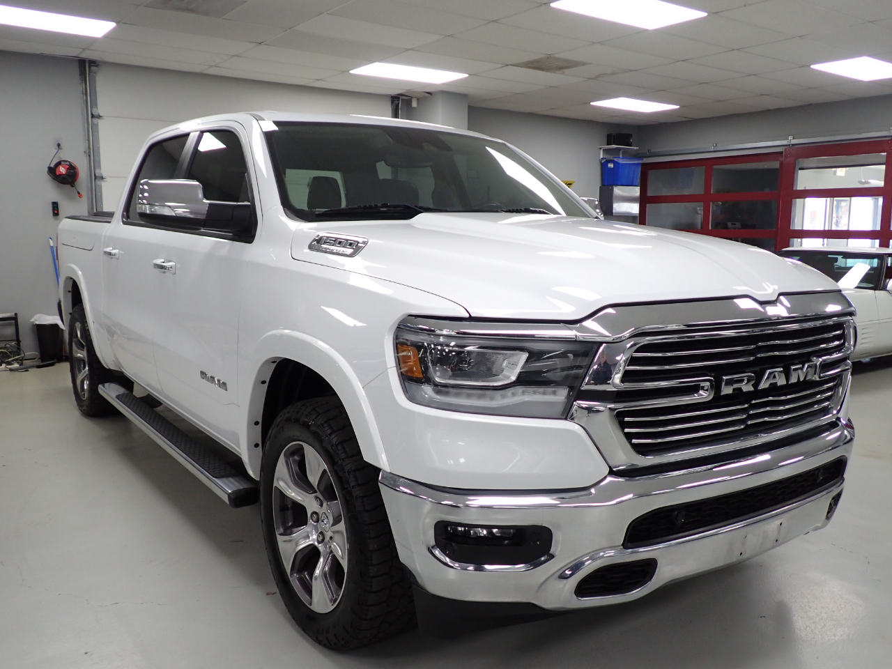 2021 RAM 1500 Laramie Crew Cab SWB 4WD