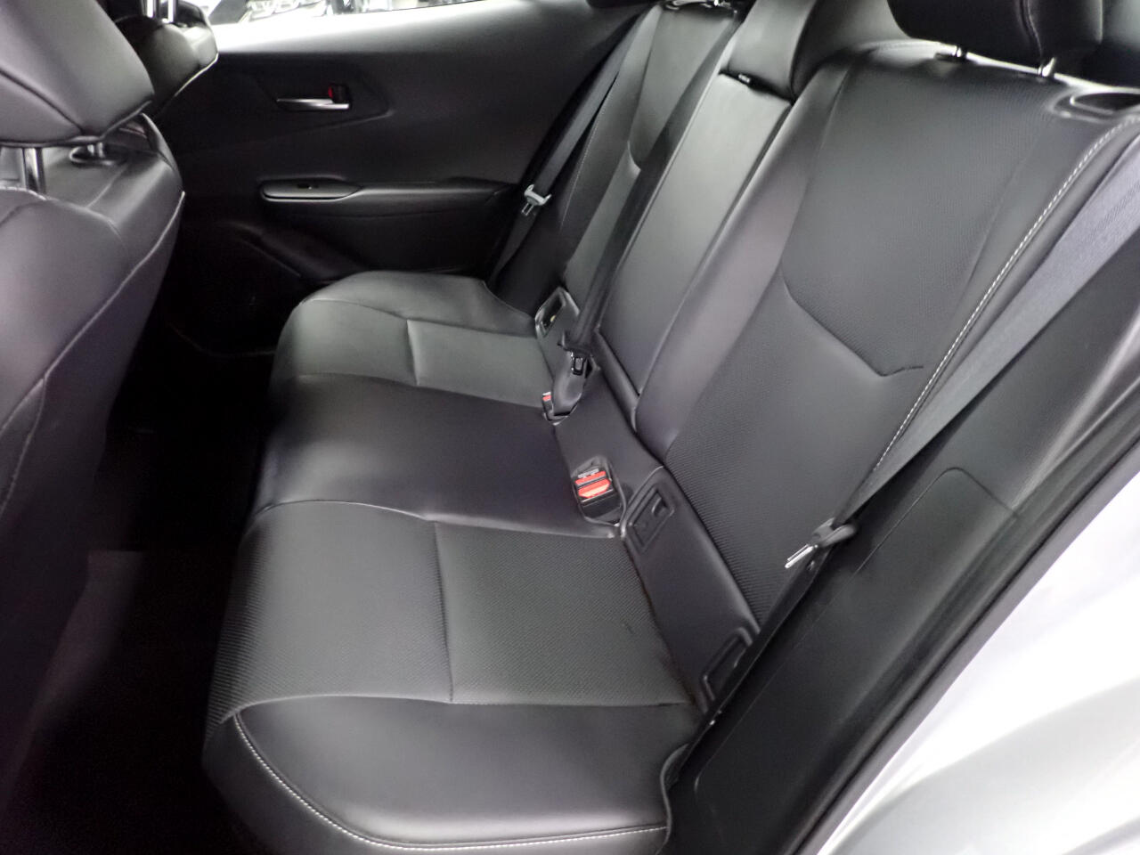 Toyota Prius XLE AWD 2024