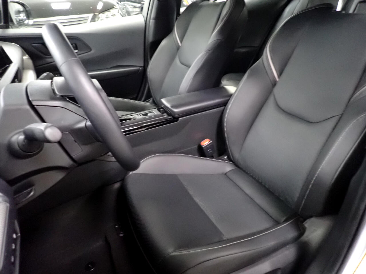 Toyota Prius XLE AWD 2024