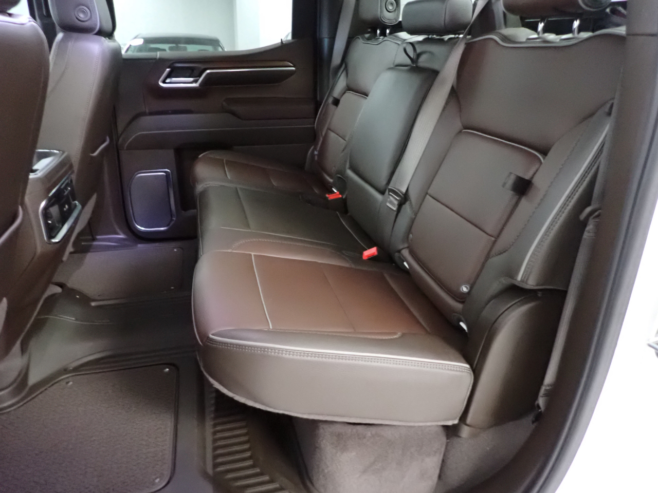 GMC Sierra 1500 Denali Crew Cab Short Box 4WD 2024