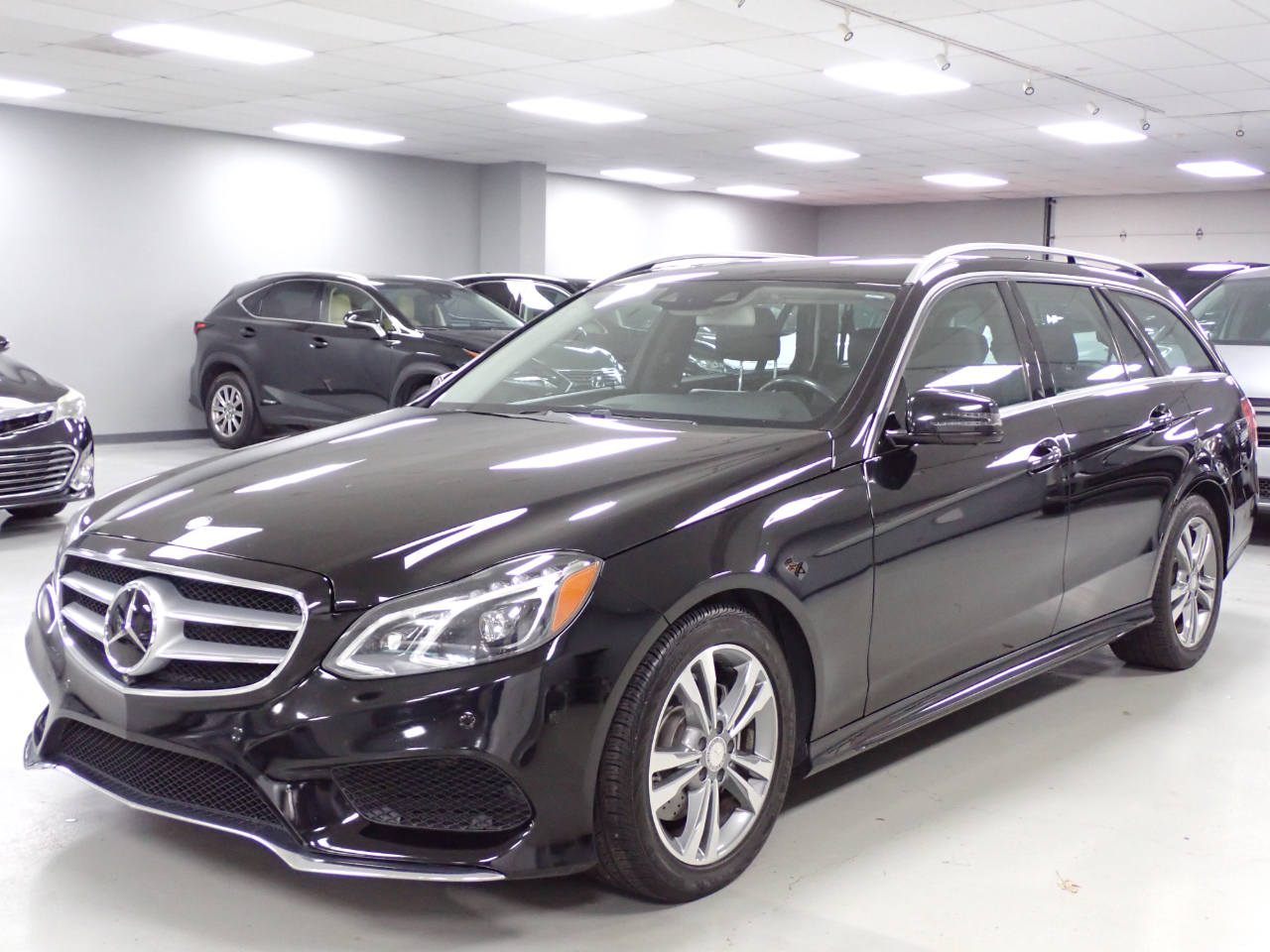 Mercedes-Benz E-Class Wagon E350 4MATIC Wagon 2014
