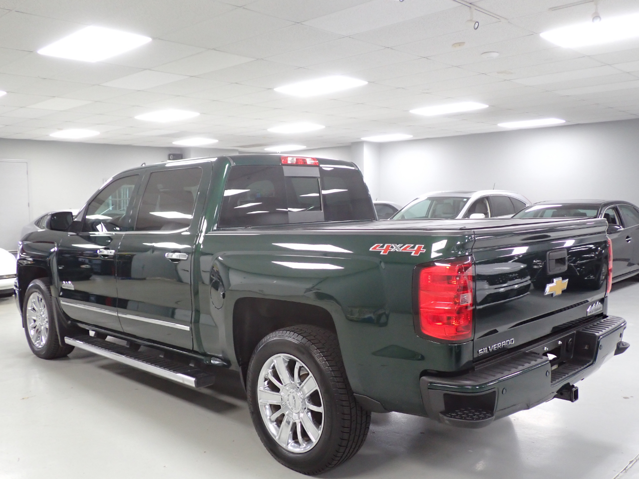 Chevrolet Silverado 1500 High Country Crew Cab 4WD 2015