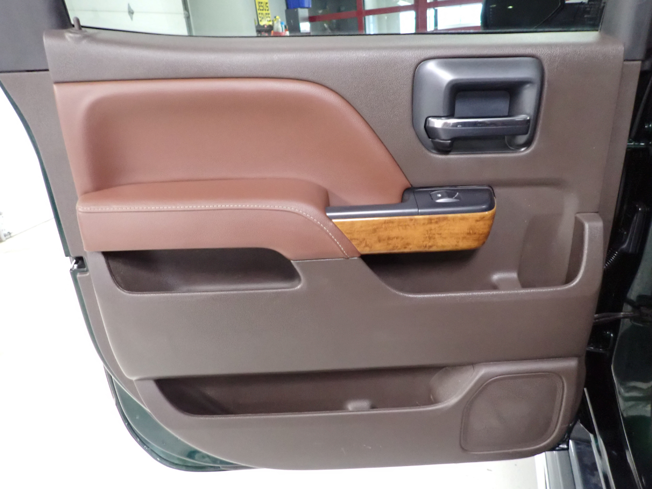 Chevrolet Silverado 1500 High Country Crew Cab 4WD 2015